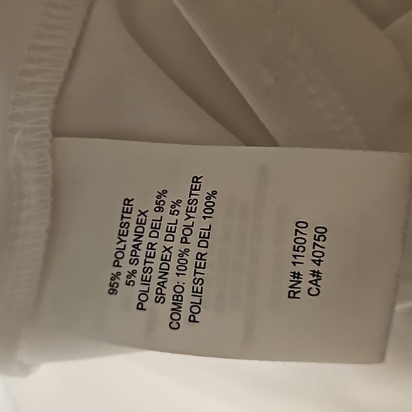 💖 $5 add to bundle Nina Leonard Two Tier Blouse with silver accent💖 - Picture 6 of 6